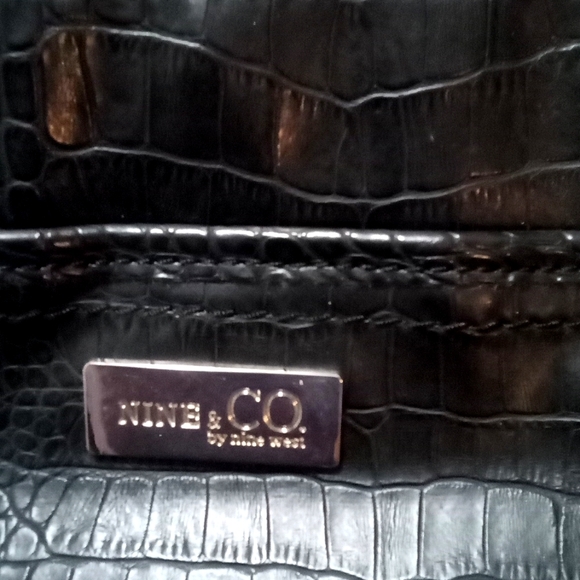 🔥SALE 68. Nine & Co by nine west shoulder bag - Picture 6 of 6